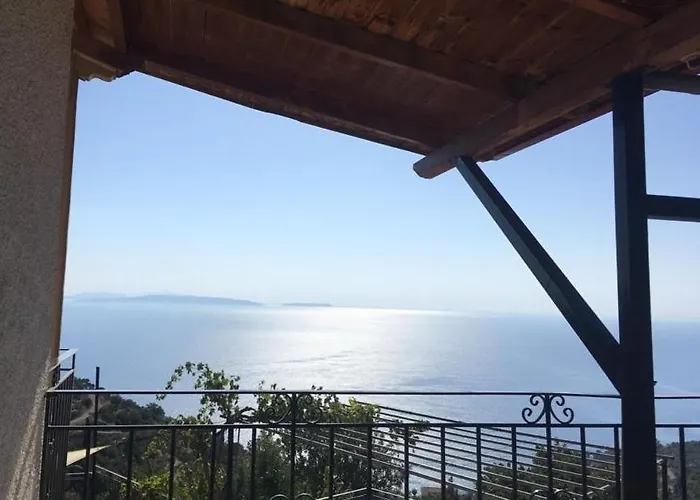 Villa Spiti Koryfi Pera Melana